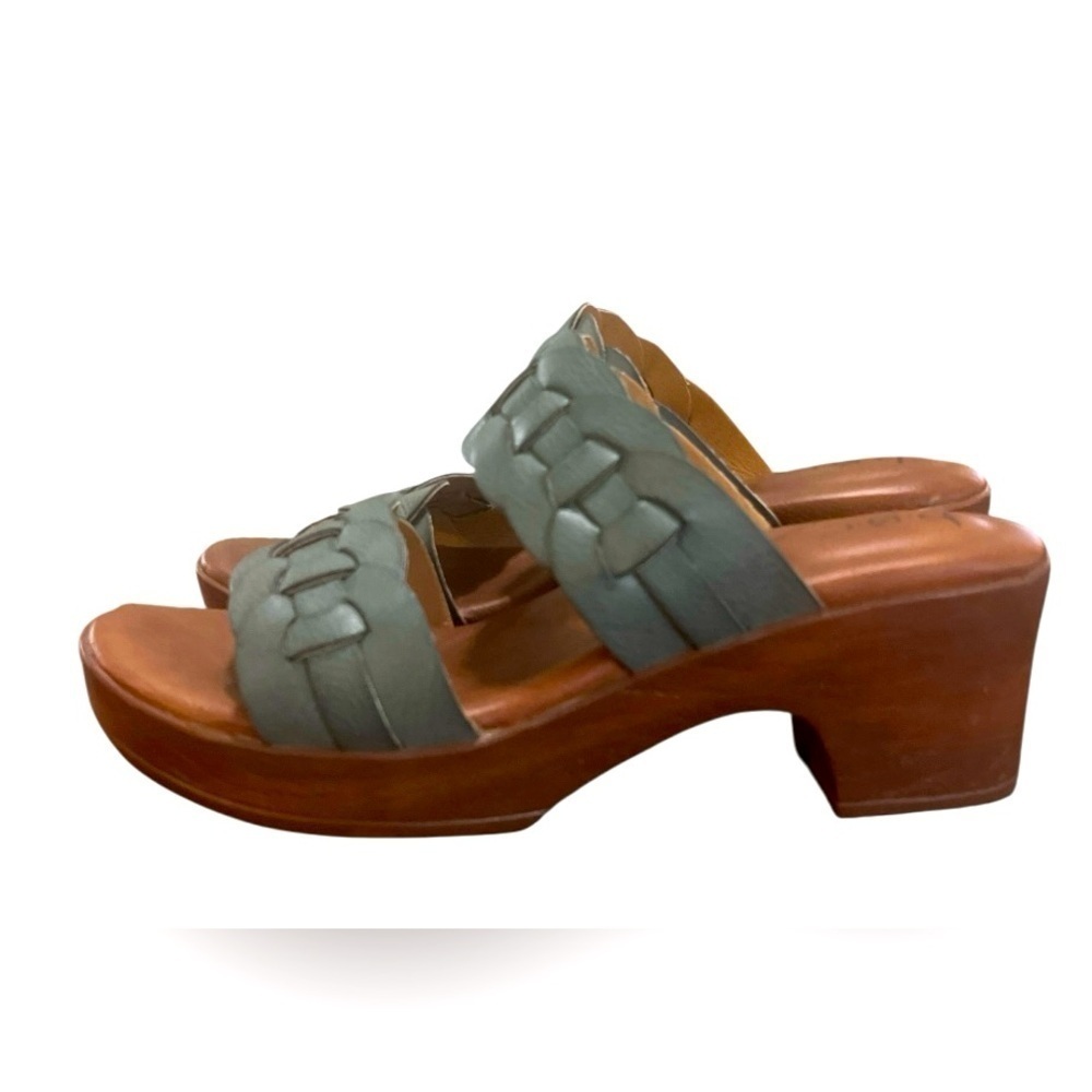 BOC - by born Jillian blocked heels double strap
